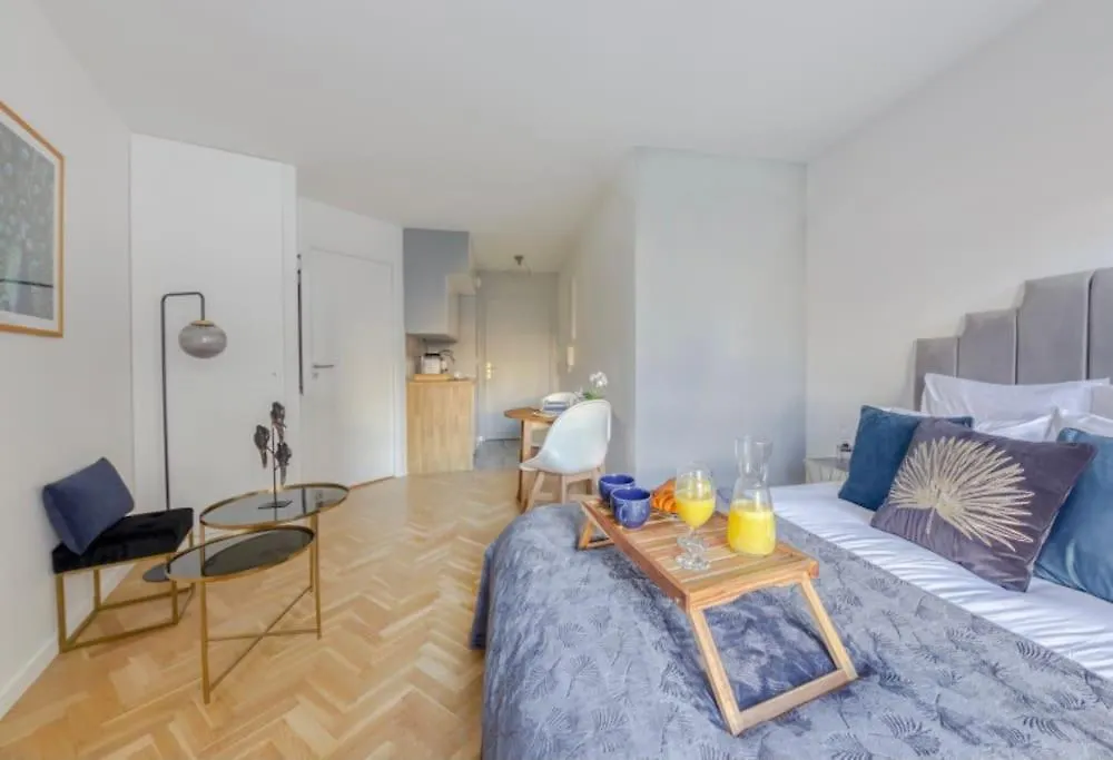 20 M² Metro 7 A 5 Min A Pied Apartment Le Kremlin-Bicetre